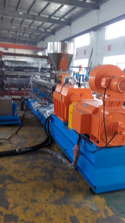 Twin Screw Extruder line for heavy layer sheet